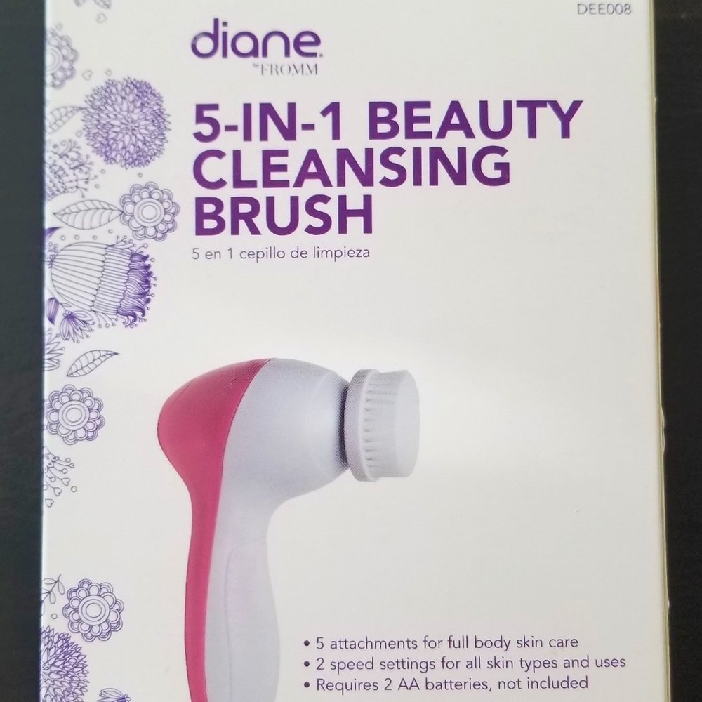 Diane by From 5-In-1 Beauty Cleaning Brush